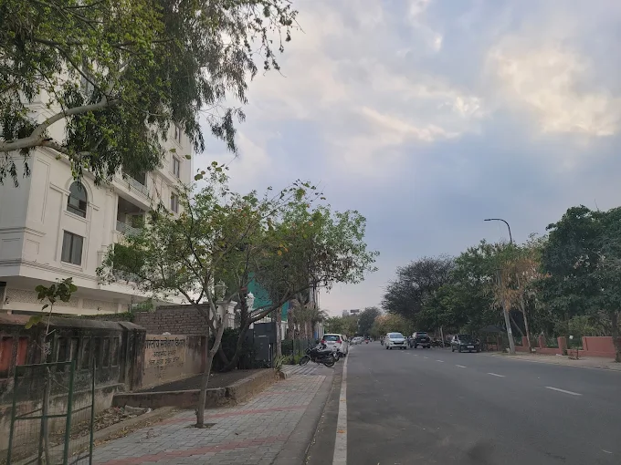 Vardhman Vivanta Heights